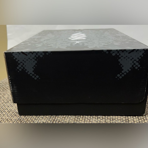 Like New, Size 9 - Jordan Zion 3 Mud, Sweat and Tears with Box - Picture 7 of 15